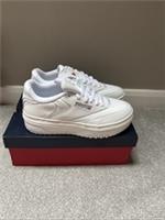 Reebok Club C Extra Chunk Retro Trainers Women Sneakers Ex Display Size 6.5 UK