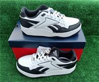 Junior Reebok ATR Chill Trainers Sneakers UK 2 EU 33 Black And White Brand New