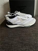 Reebok White X Engineered Garments LX 2200 Trainers UK 10