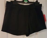 REEBOK Black Ladies Shorts Size 12-14 (M) Speedwick Material BNWT - M Regular