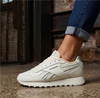 Womens Reebok Classic Leather Trainers Glide Chalk All Sizes Retro BNIB RCGCGW