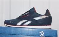 WOMENS REEBOK CLASSIC BLUE SUEDE RUNNING TRAINER