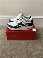 Reebok ATR Chill. 10020753. Childrens Trainers. UK Size 1.5. Unisex. Box No Lid