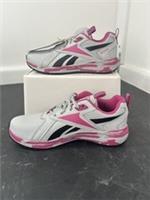 Reebok Girls Durable XT Pink Running trainers Size UK 3.5