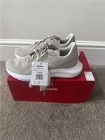 Reebok Energen Lux Womens Trainers. 100246747. UK 5.5. Box No Lid. Sneakers