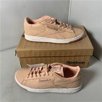 Women's Reebok Classic Leather Trainers In Rose Size Uk 4.5 New In Box