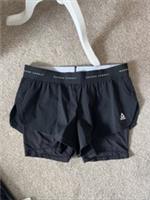 Reebok Combat Size L (16-18) Black Shorts Built In Inner Shorts