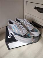Reebok Club C 85 Shoes Wonder Woman Silver Metallic Invisible Jet FW6180 Sz UK 6