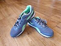 New Reebok Royal CLJOG2 women's grey/green trainers size UK 6