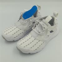 Reebok Furylite BNWB Classic Running Trainers Size 2.5