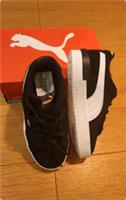Kids / Womans Puma Jada SD PS Black, White & Gold Suede Trainers BNB C13 / 32
