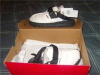 MENS REEBOK BEATNIK SANDALS SIZE 9 BNIB