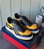 Reebok unisex basketball trainers size 4.5 ( EU 36.5)