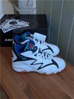Reebok ATR Mid unisex basketball trainers size 4.5( EU 36.5). Brand New