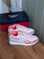 Reebok Glide women's trainers size 3.5( EU 36). Brand New