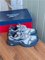 Reebok premier road plus unisex kids trainers size 3.5( EU 35). Brand new