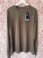 Reebok Training Long Sleeve Tech T-Shirt Size XL New With Tags