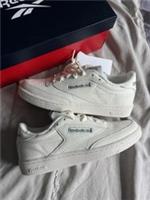 Reebok Club C 85 Womens Trainers Chalk Green Size UK4 US6.5 EU37