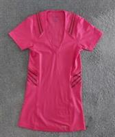 Reebok Compression Top Womens Small Pink V Neck PlayDry Baselayer Easytone - S Regular