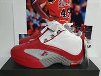 Reebok Answer IV 4 OG 20th Anniversary White Red Mens UK 9 EUR 43 (FY9690)