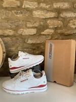 Liverpool FC Limited Edition Reebok Classics Trainers 2005 UK Size 9 EU 45 &Box