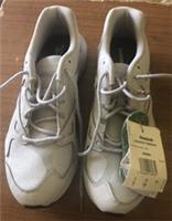Brand New & Unboxed - Reebok - Lavante Terrain Trainers - Size 6.5