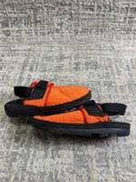 Size 6 - Reebok Beatnik Fleece Orange IG2617