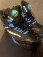 Reebok Shaq Victory Pump Size 7.5 BNWB