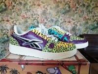 Reebok Resonator Low X The Jetsons X The Flintstones Size 8