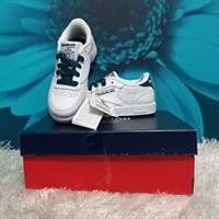 Reebok Club C Kid's Trainers in White / Midnight Pine (Multiple Sizes Available)