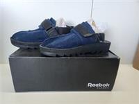 Pre-loved Reebok Beatnik Sandal SIZE UK 6 FY2950
