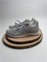 Reebok DMX Lite 3 Shoes Womens trainers grey colour size 4
