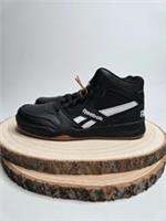 Reebok Classic Court Basketball Boys Size 2