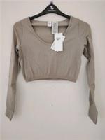 Reebok Cropped Sports Top Size L New With Tags... Ref 3