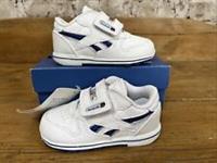 Vintage 2001 Reebok Classic Leather trainers Kids Uk6 Eu22.5 BNIB Boys Sneakers