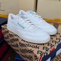 Reebok Classics Club C 85 TV Trainers Shoes Unisex - Off White - Retro Sneakers