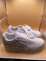 REEBOK TRAINERS