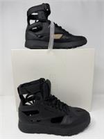 Maison Margiela x Reebok Tabi Split Toe Sneakers Black UK7 EU40 BNWT