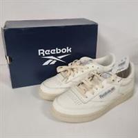 Reebok Womens Club C 85 Trainers - Chalk, Size 6 UK (Damaged Box)