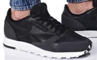 UK size 11.5 - reebok classic trainers - leather suede - rare - black