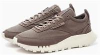 UK size 7 - reebok classic legacy grow comfy trainers rare colour