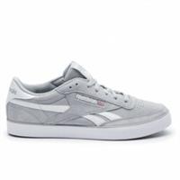 UK size 4.5 - reebok classic revenge plus trainers - grey