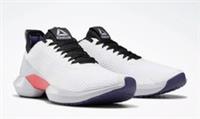 UK size 6 - reebok interrupted sole walking trainers lightweight off white