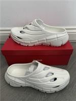 Reebok Zig Clogs Mens Chalk Slip On Clogs Lightweight Size UK 7 New In Box