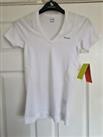 Reebok EasyTone T-Shirt Size Medium white Short Sleeve fitness shirt BNWT - M Regular