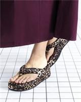 River Island Womens Sandals Brown Toe Thong Leopard Print Casual Summer Shoes