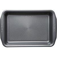 Circulon rectangular cake tin