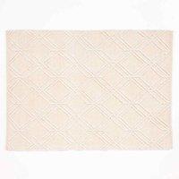 Esselle Blenheim 100 Pet 120x170cm Cream Diamond Rug, Cream