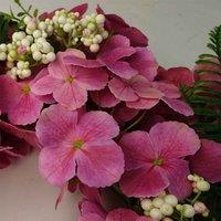 Leaf 40Cm Artificial Pink Floral Blossom Wreath, Pink
