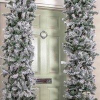 Samuel Alexander 8Ft 2.52M Slimline Single Door Artificial Snow Flocked Christmas Tree Arch In Green With 2000 Tips